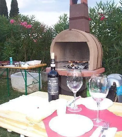 Apartment Mit Grill, Garten Und Seeblick Moniga del Garda