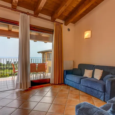 Apartment Appartamento Moniga del Garda
